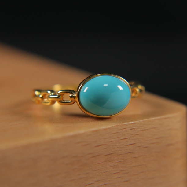 原矿绿松石18K戒指，戒面7.8×10×5mm，总重2.48g