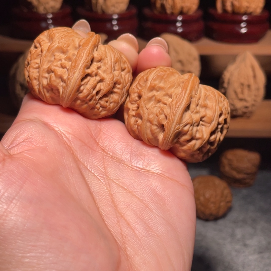 听***华平谷元宝全品毕业42