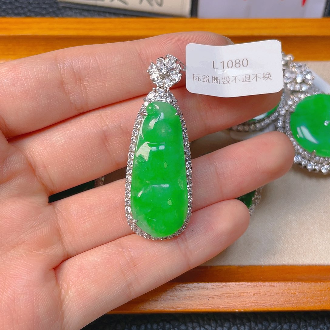 【闪购商品】翡翠银S925镶嵌吊坠(不含链)