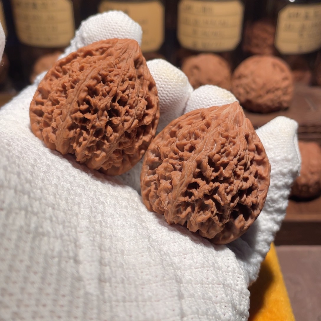 把件文玩核桃40三角满天星