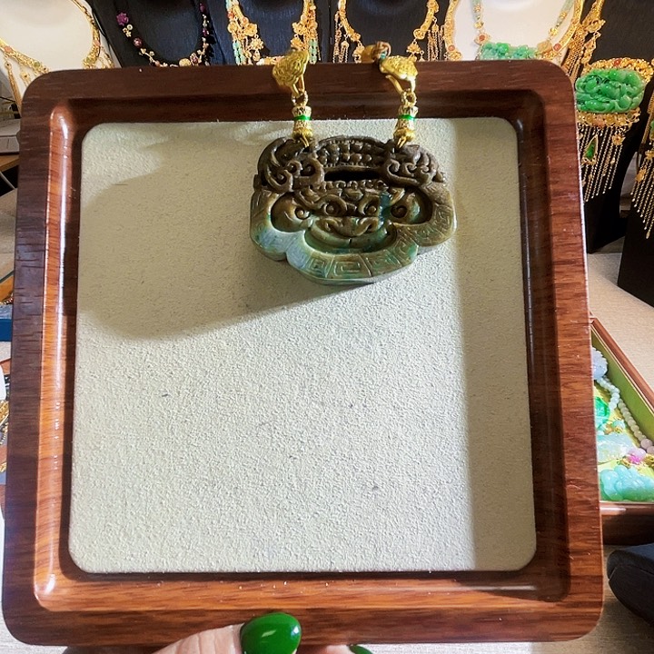 翡翠颈饰未镶嵌翡翠仿古双面锁
