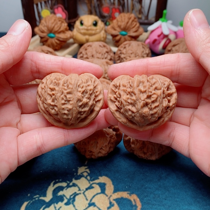 文玩核桃把件宫灯40