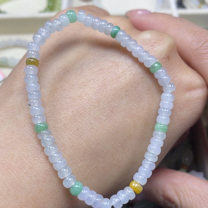 翡翠手串未镶嵌57999999999