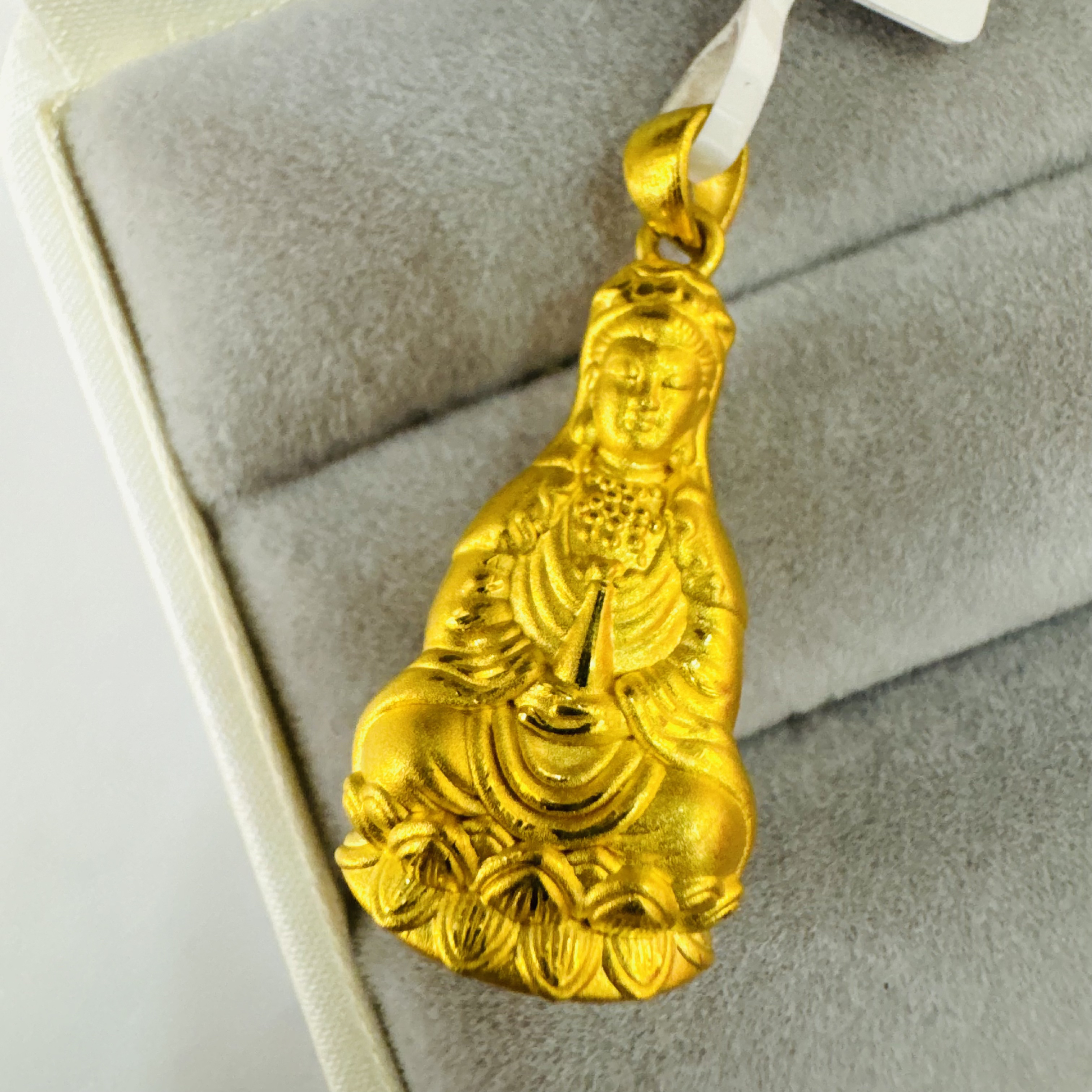 【莹莹专享】足金999饰品 观音 2.02 GP