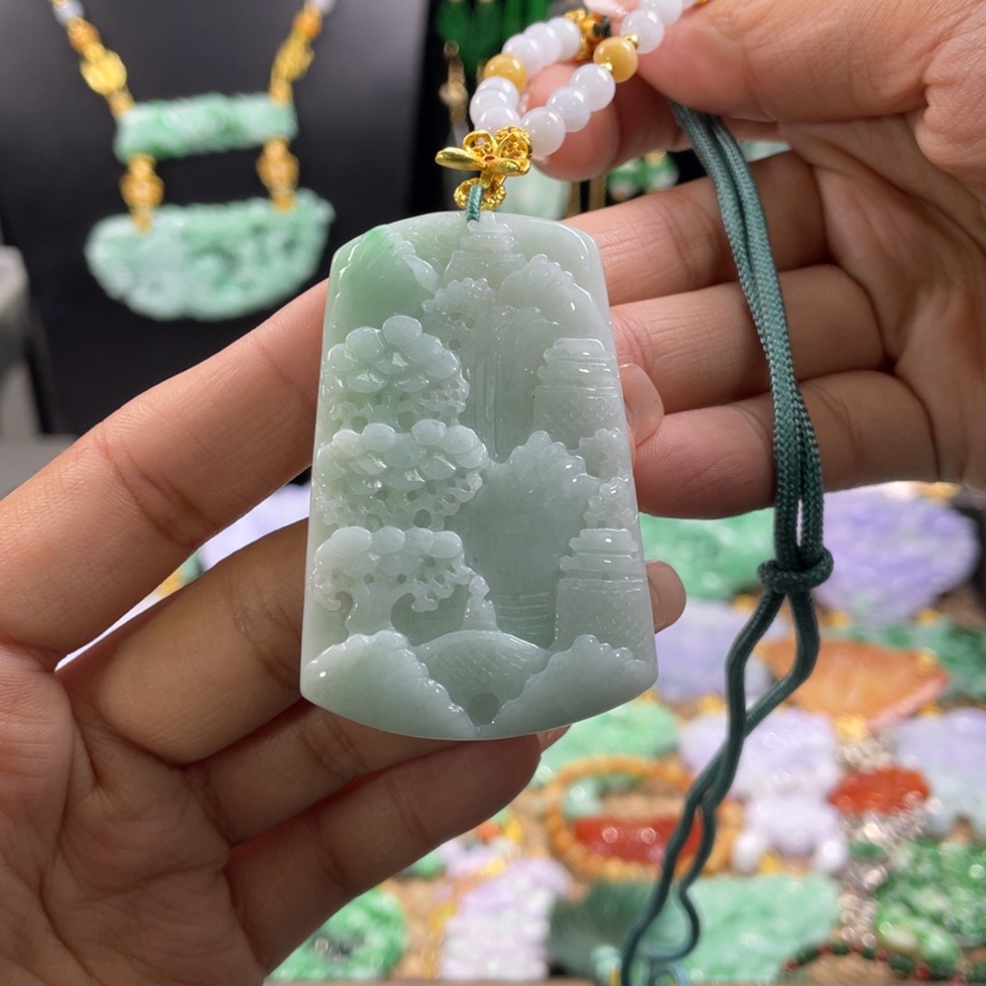 翡翠颈饰未镶嵌代编织