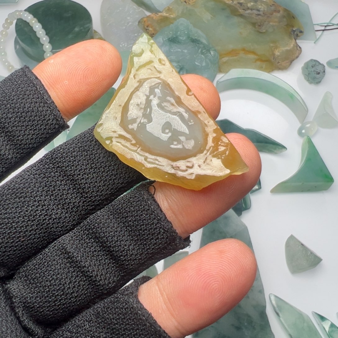 定制翡翠未镶嵌不包工