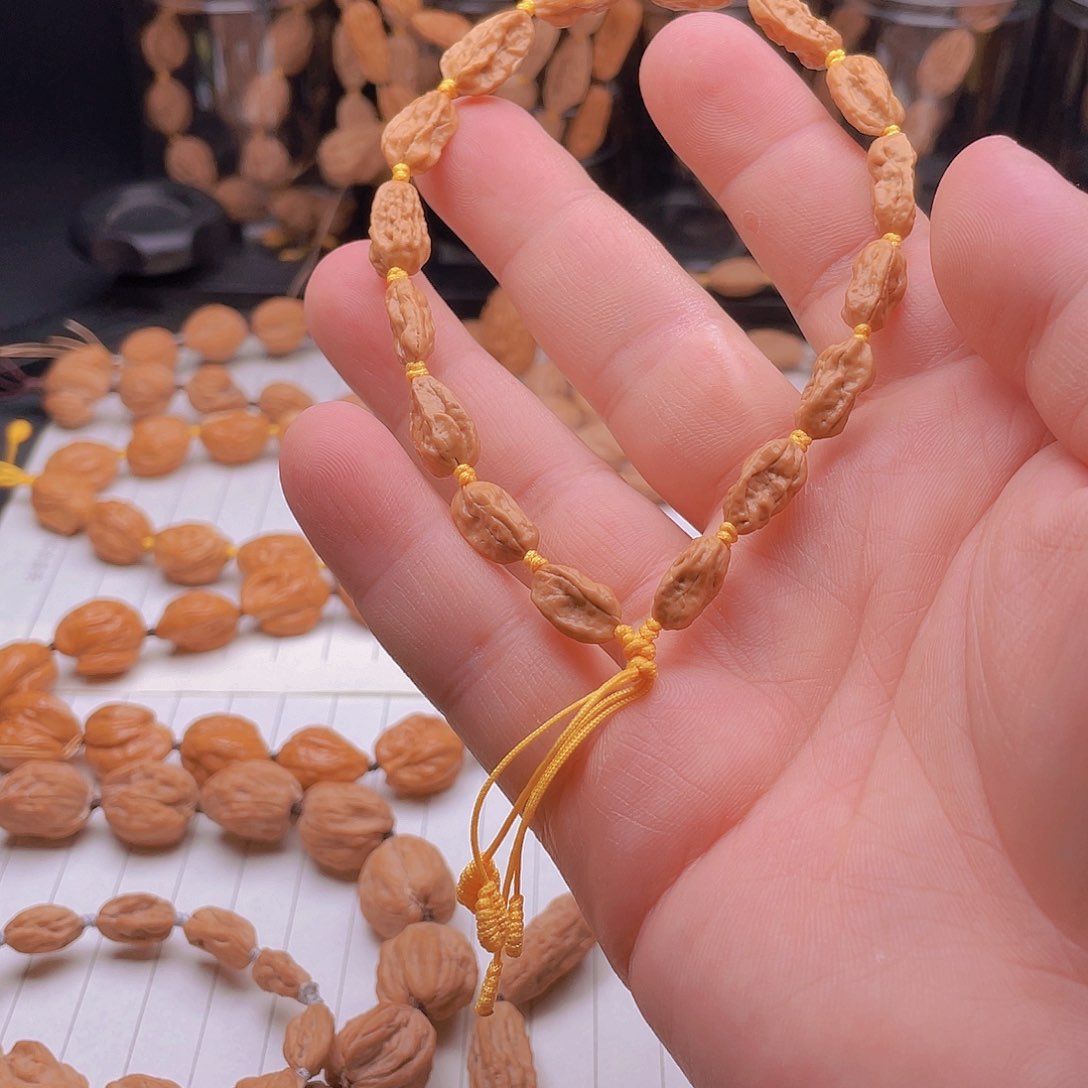 文玩核桃吊坠略**?02小蛤蟆头