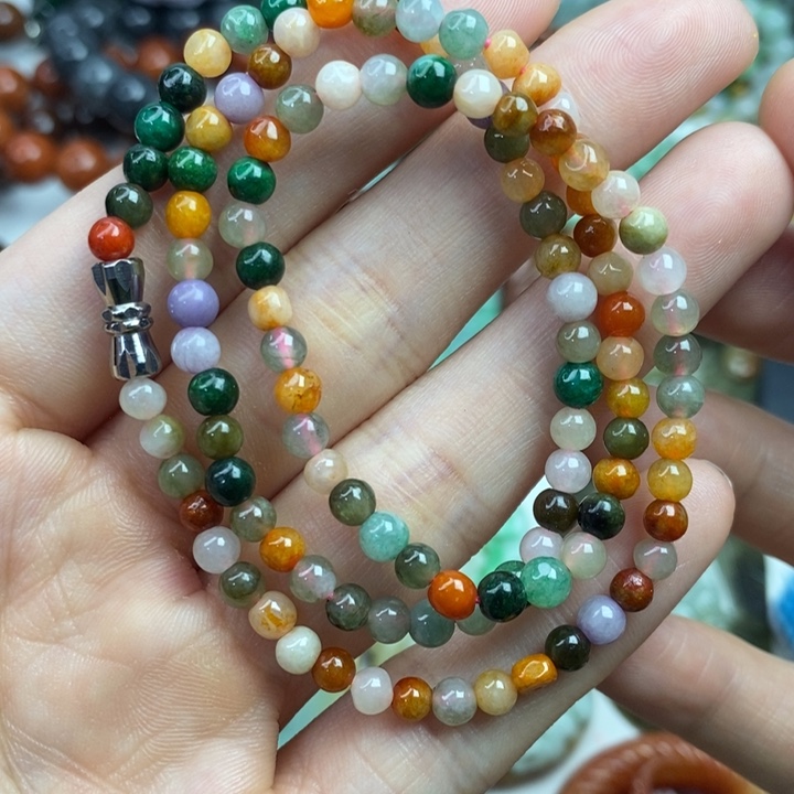 颈饰未镶嵌翡翠吊坠