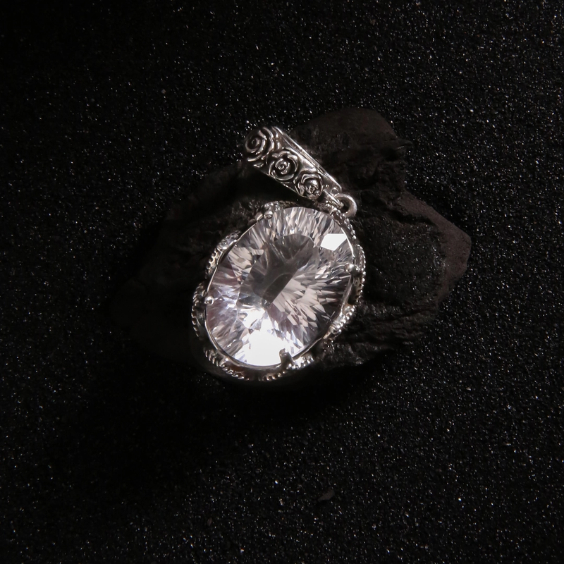 吊坠925银 M8335 蛋形白水水镂空做旧爱心托花朵扣吊坠气质时尚