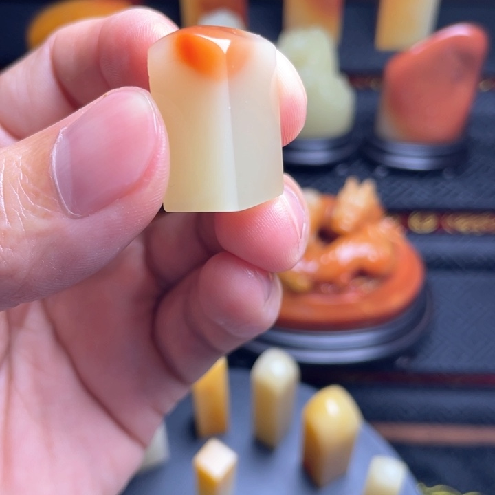 寿山石翻***机寿山石雕刻