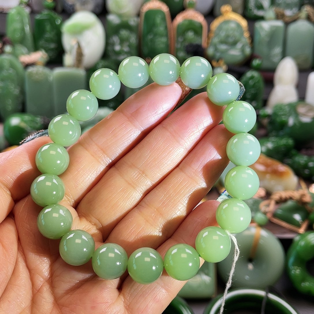 和田玉手串未镶嵌