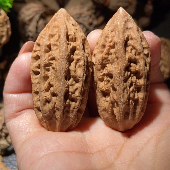 把件文玩核桃东北楸子小雪125