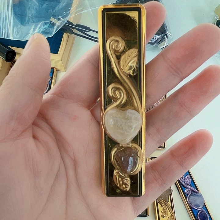 海***藻水晶未镶嵌摆件水晶