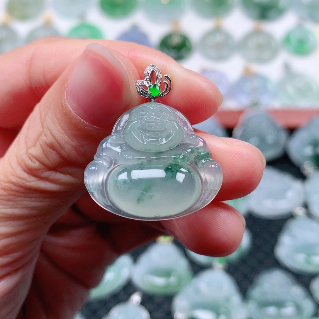 翡翠吊坠(不含链)18K金镶嵌