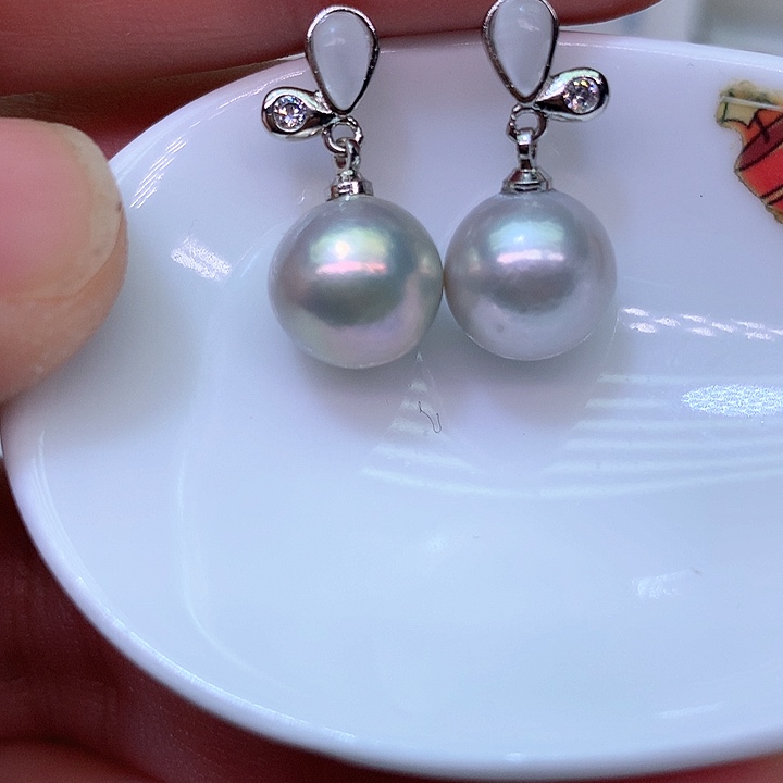 银S925镶嵌耳饰淡水珍珠