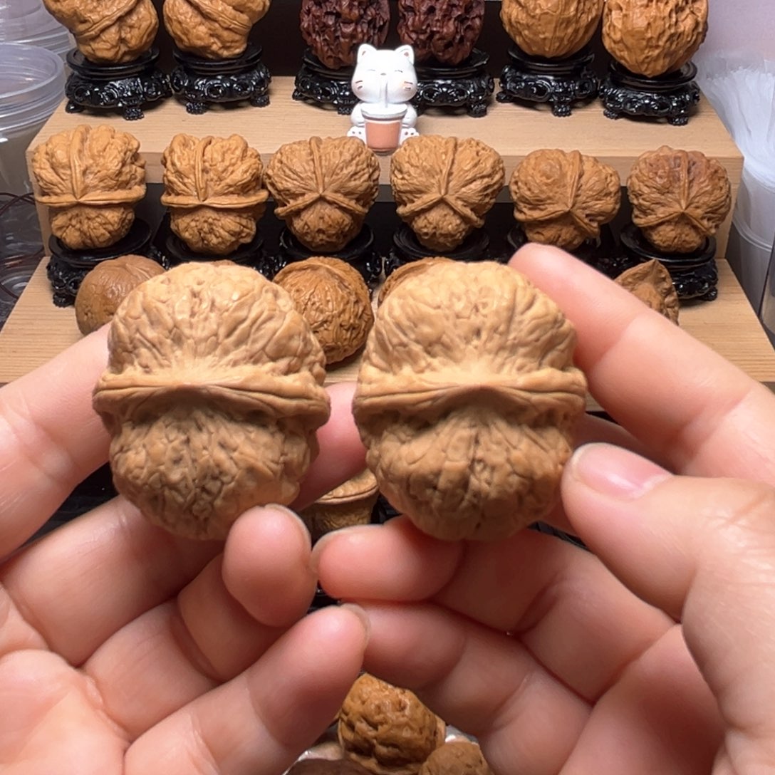 文玩核桃吊坠24w方顶44尺