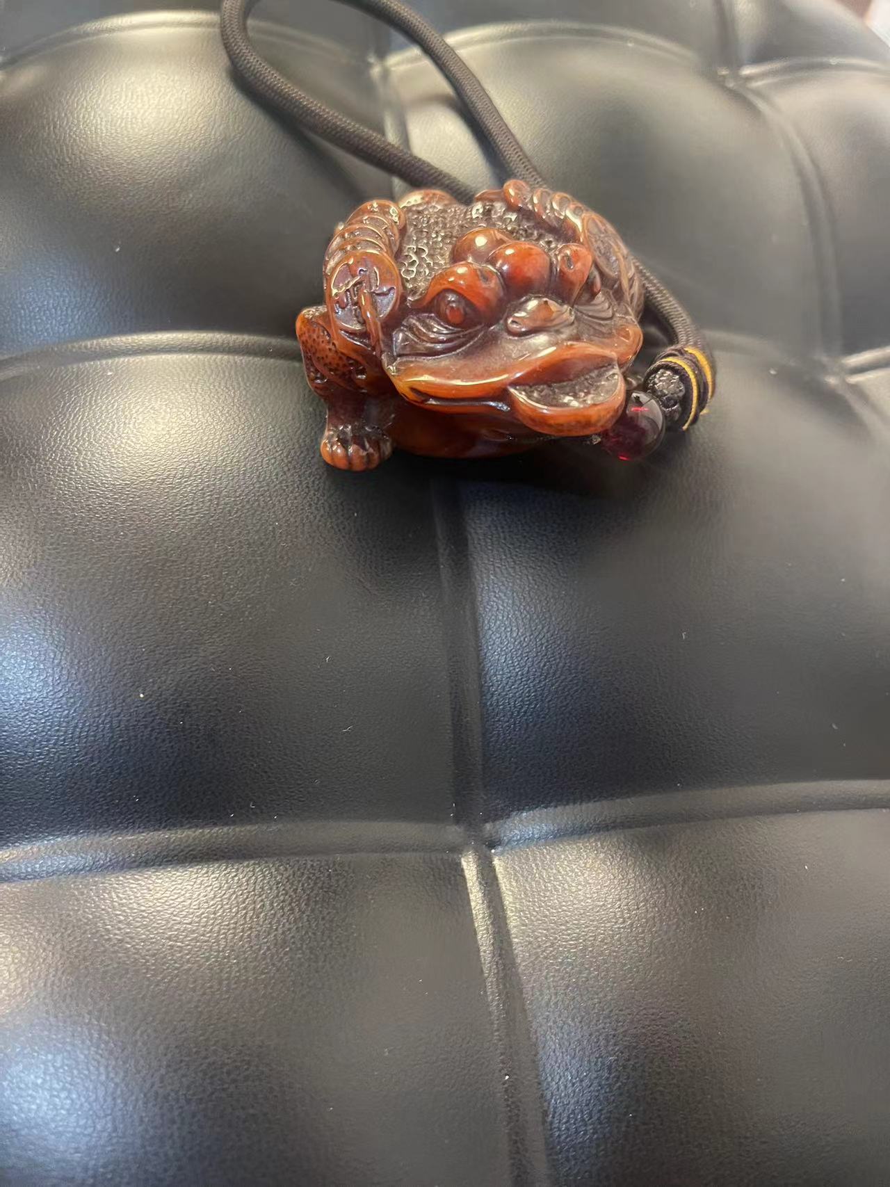 老蜜蜡蟾蜍一个【以直播间实物为准]