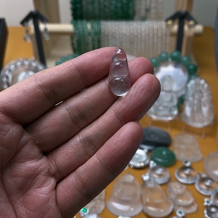 石英质玉豆子未镶嵌