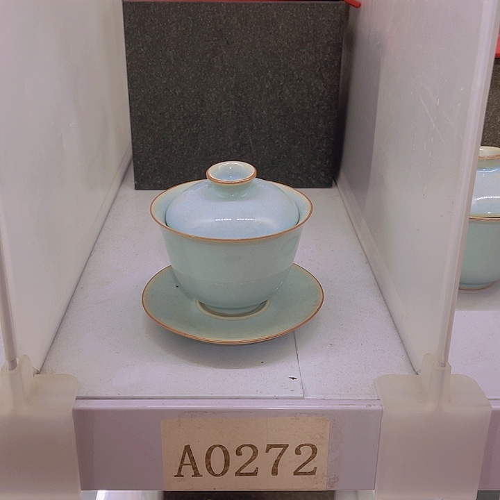 福利待遇多多哦哦哦