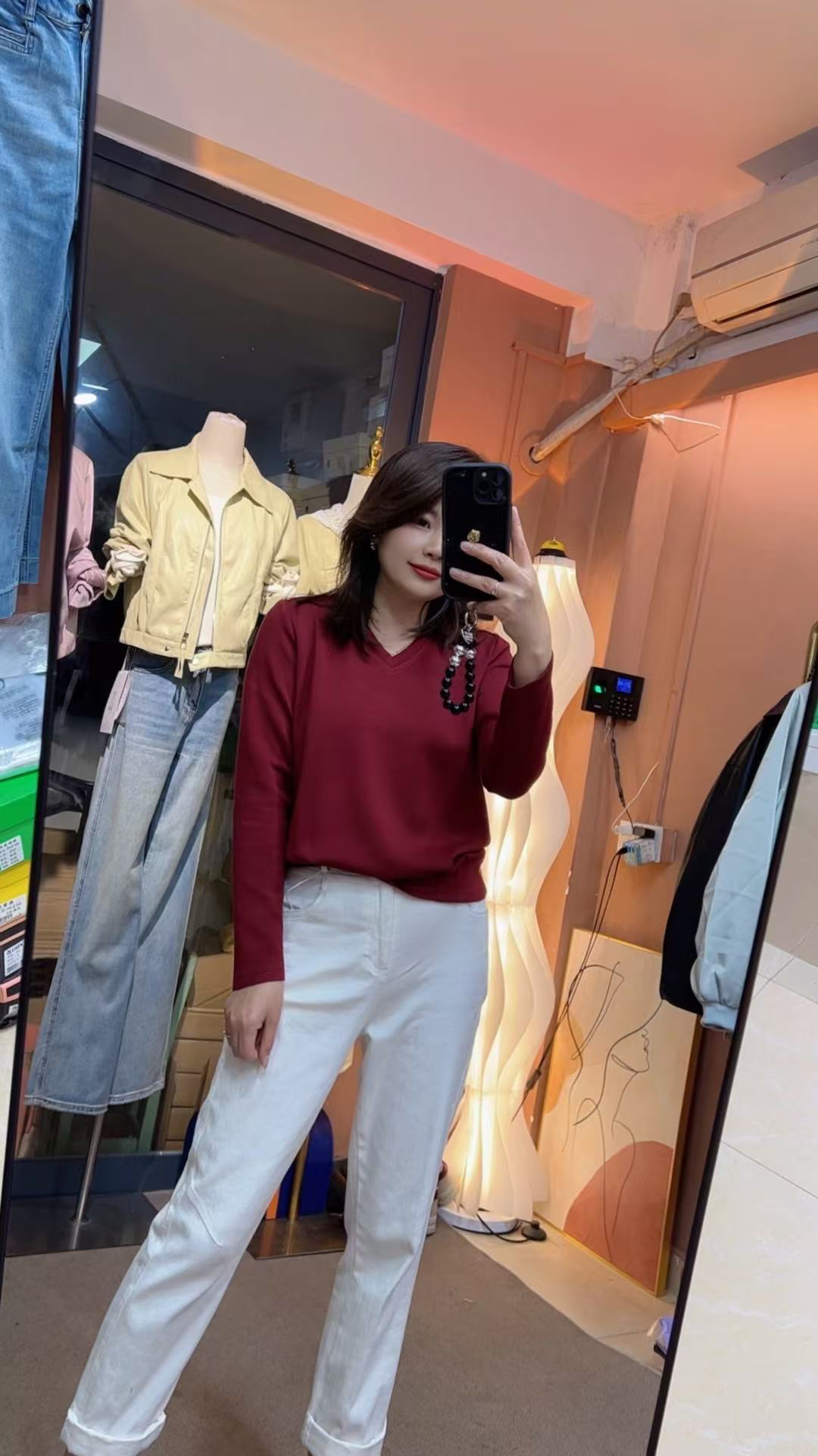 古扬早春新款V领上衣93311