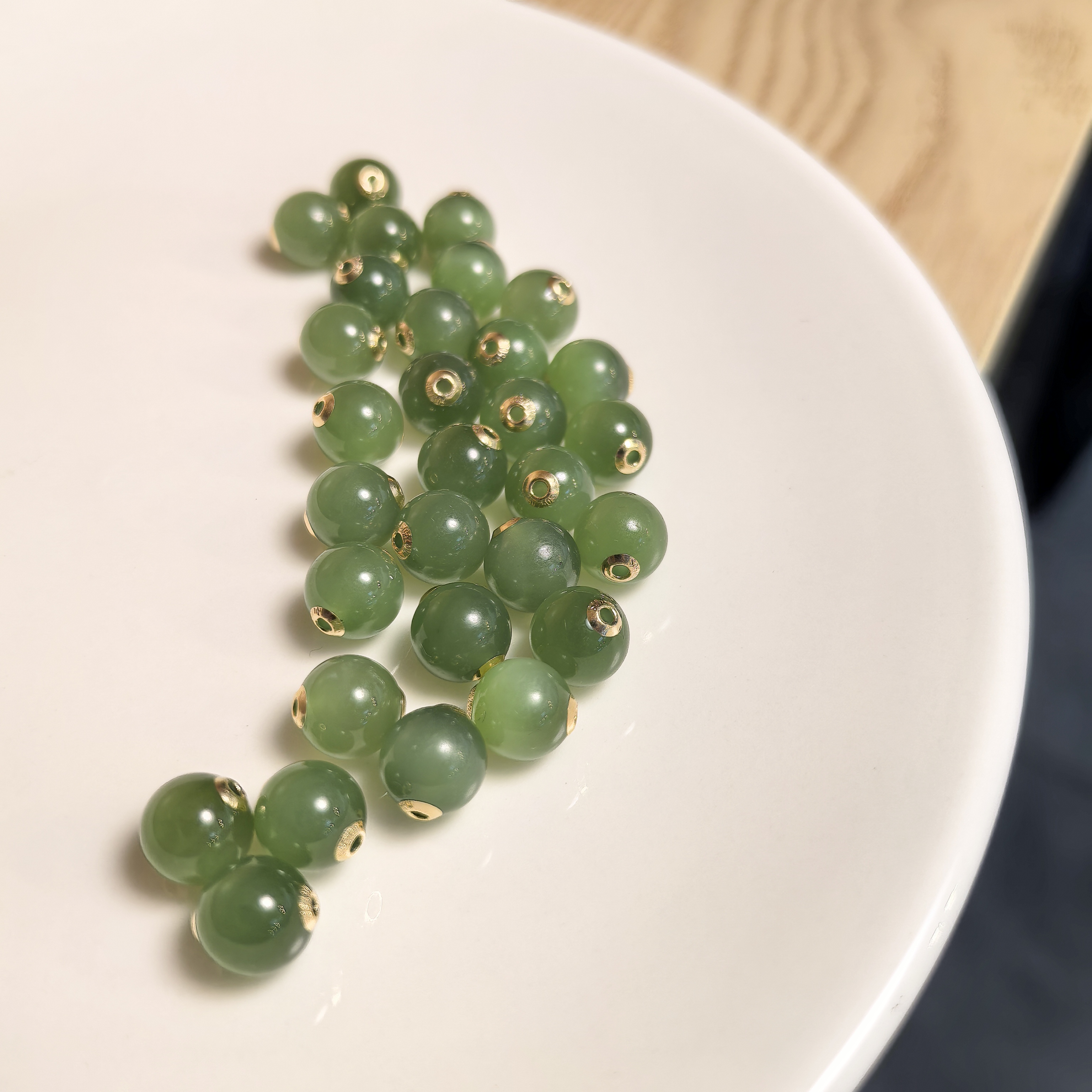 18k金约8mm和田玉碧玉路路通多样性发一