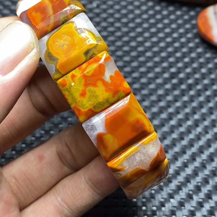 玛瑙/玉髓颈饰未镶嵌i***s