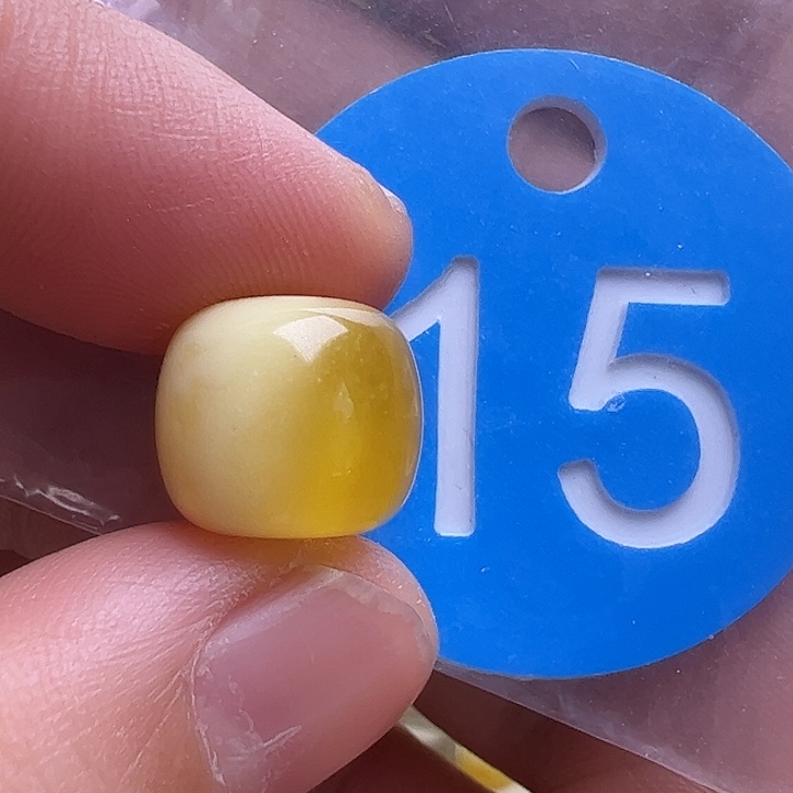 未镶嵌蜜蜡裸石花粉12m m