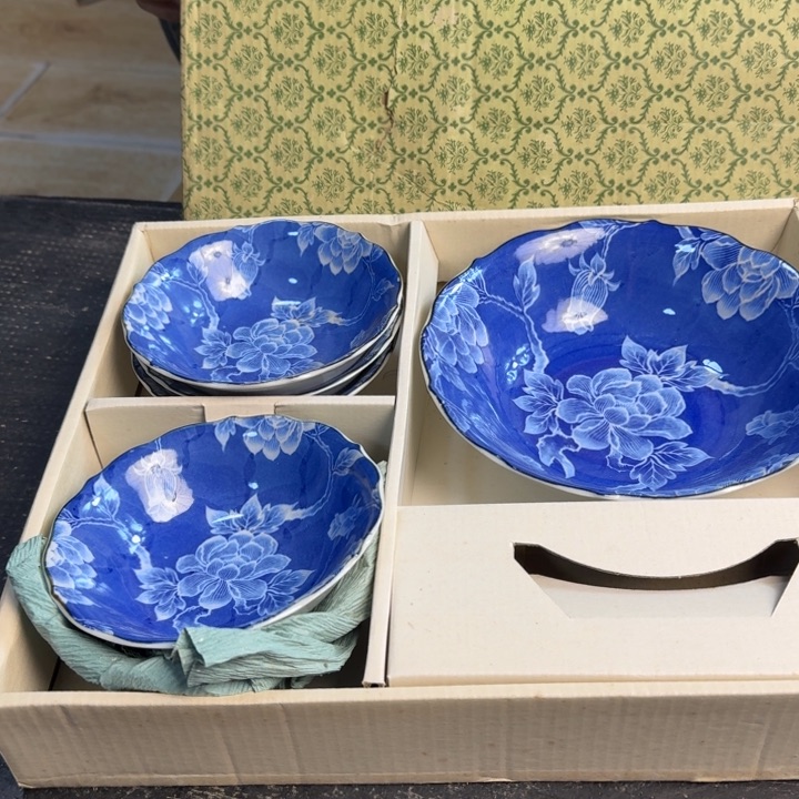 瓷片一大五小……哈哈哈哈哈哈