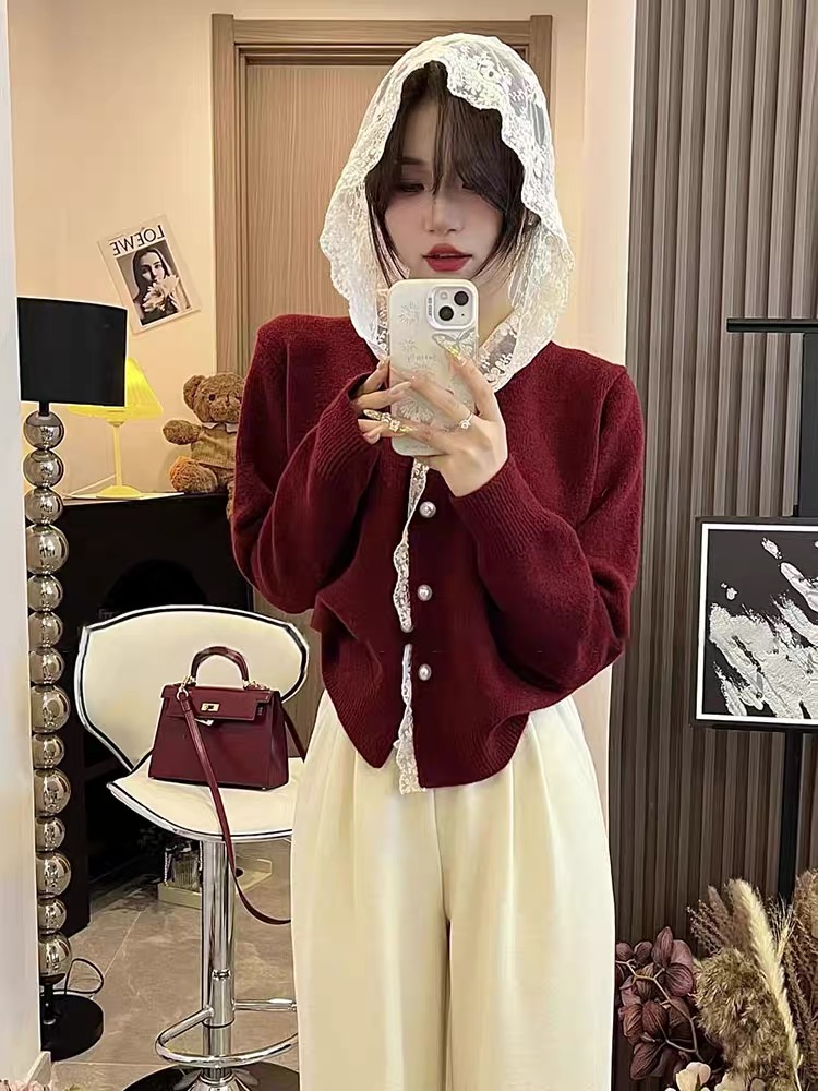 设计感蕾丝拼接连帽长袖针织毛衣女秋冬新款宽松显瘦百搭开衫上衣