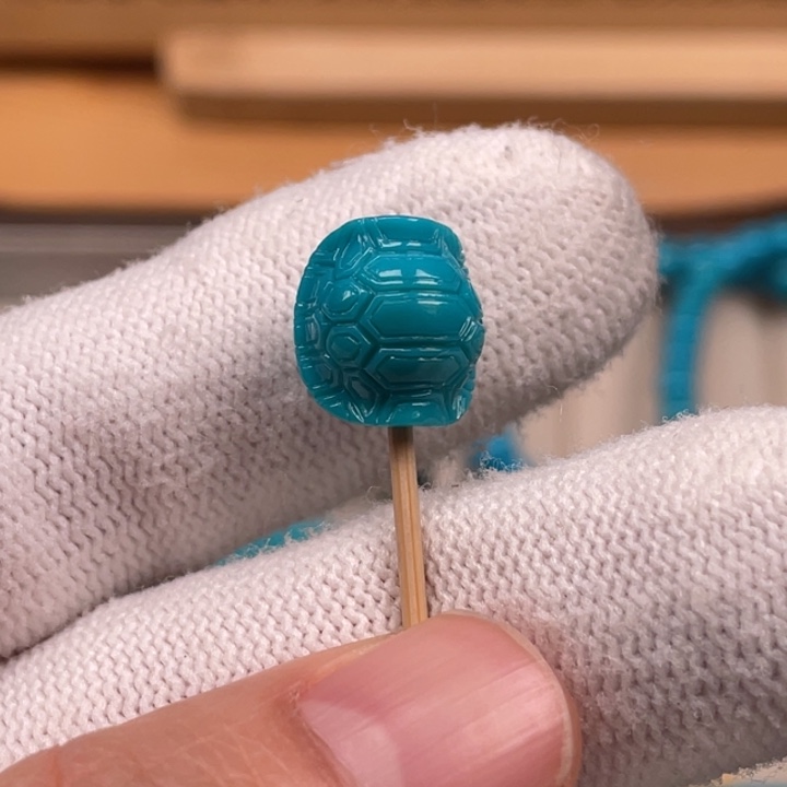 绿松石未镶嵌珠宝奇石10.7