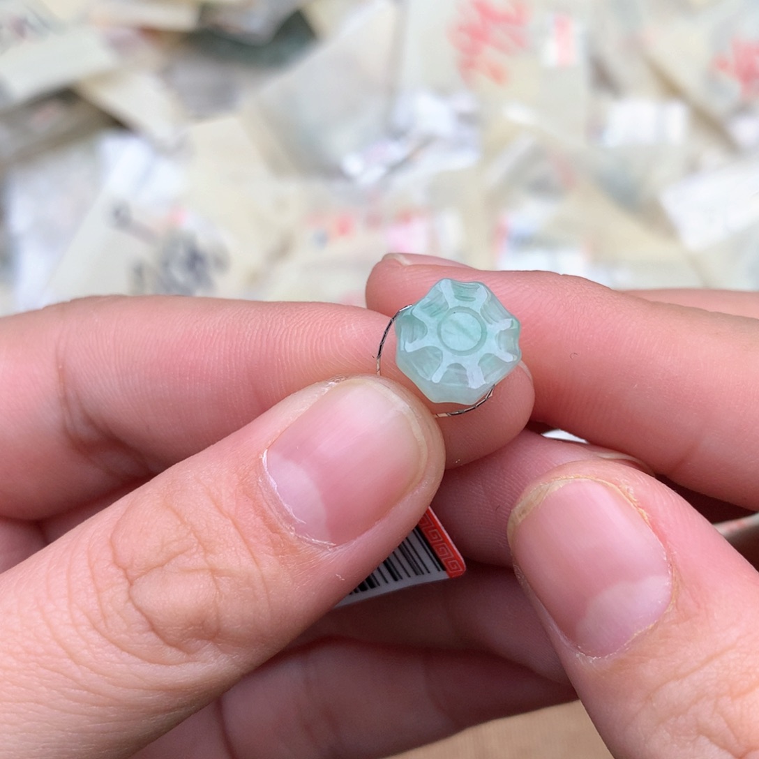 【闪购商品】未镶嵌挂件翡翠一