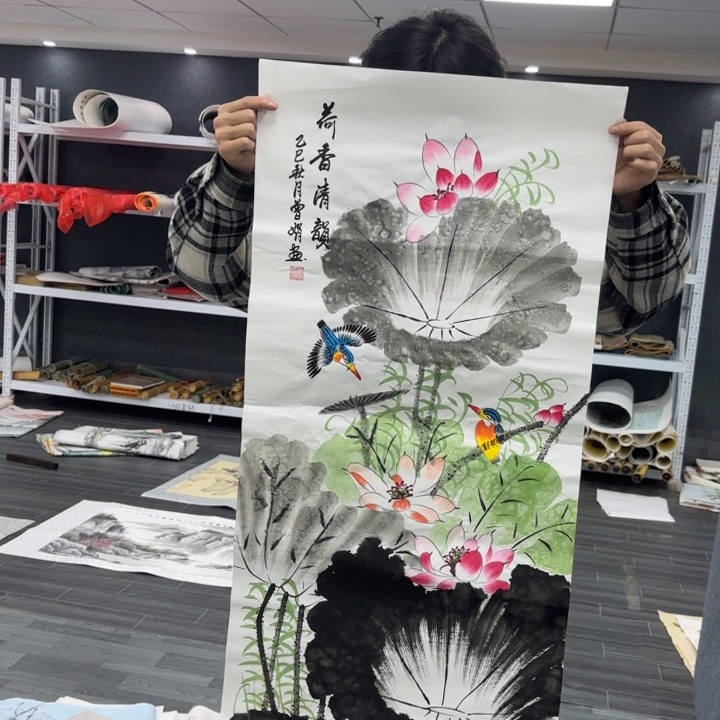字画等多种形式的艺术作品和