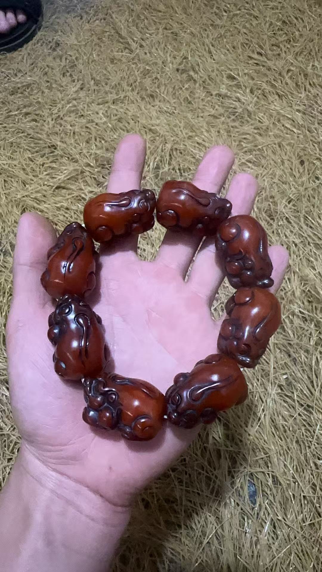 【闪购链接】老蜡貔貅手串