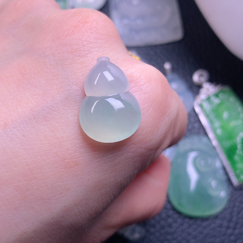 【闪购商品】翡翠颈饰未镶嵌原****座天然缅甸翡翠