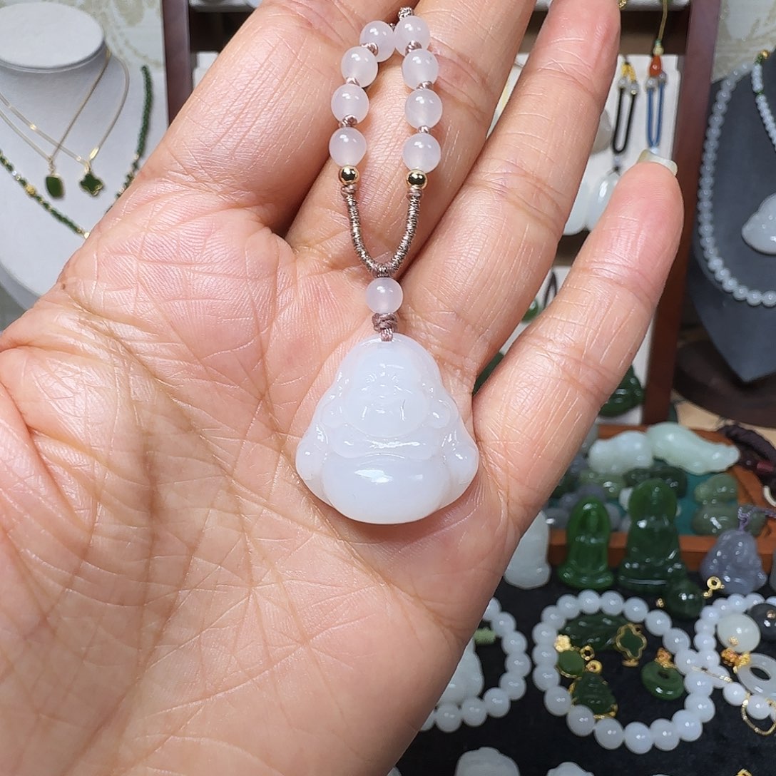 和田玉未镶嵌颈饰