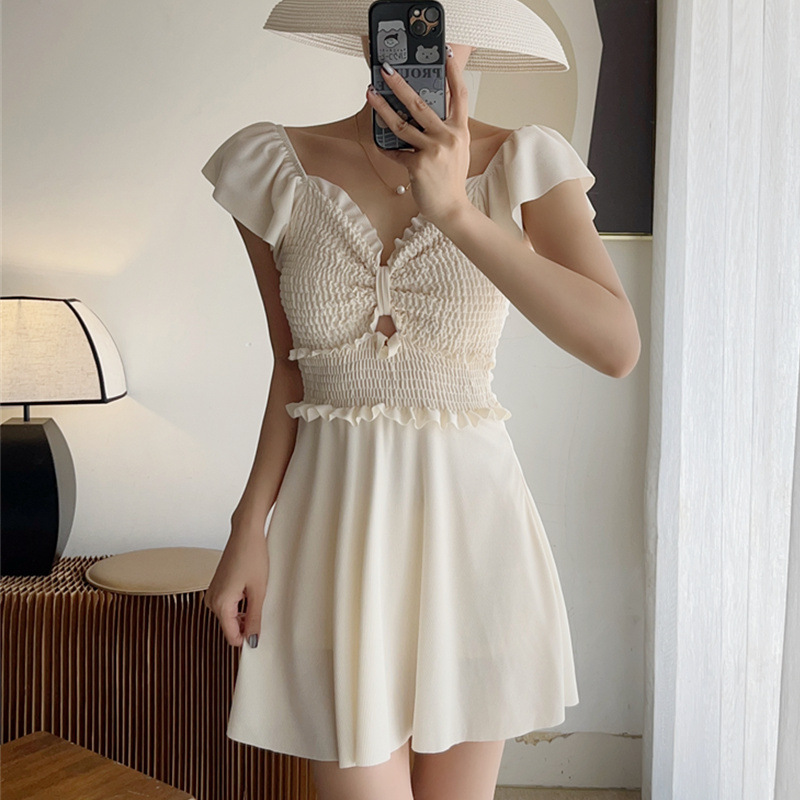 2025新款女连体裙式游泳衣学院风ins遮肉显瘦女夏保守泡温泉泳装