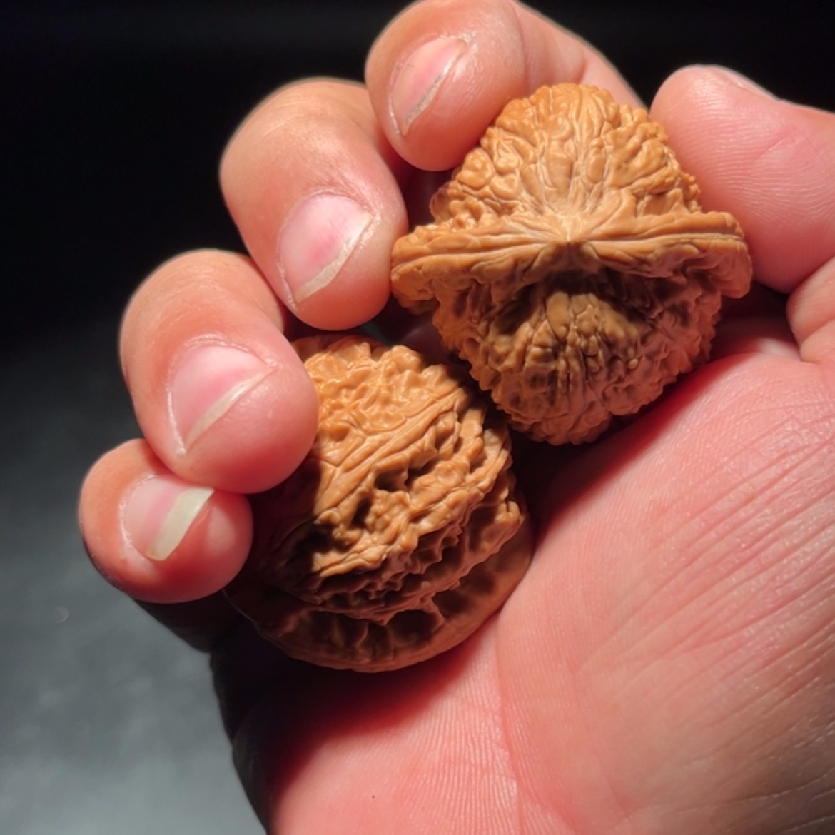 【闪购商品】健*文玩核桃木制手把件