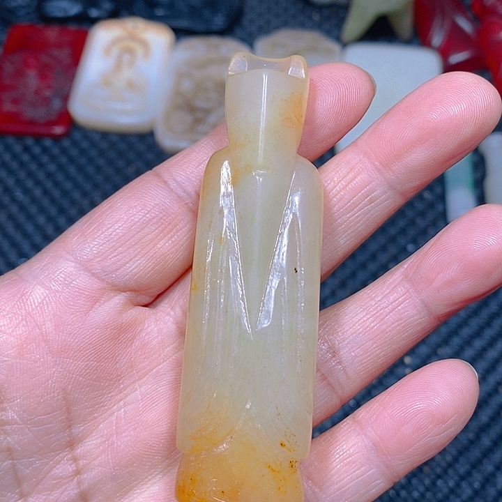 未镶嵌手链和田玉（糖玉）