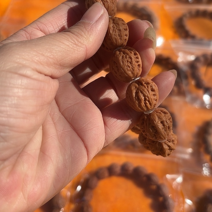 文玩核桃手串野生