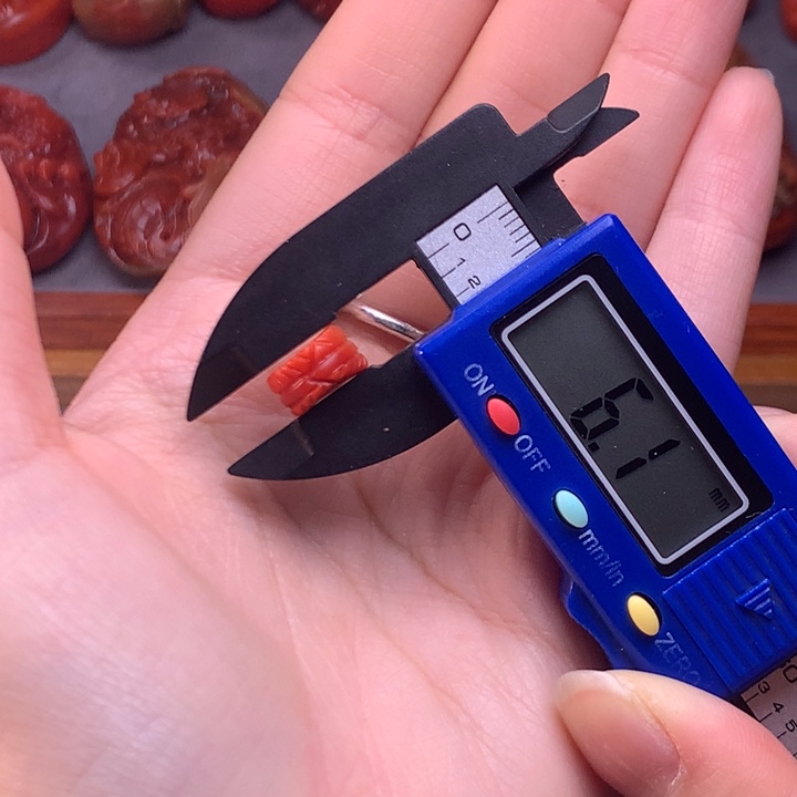 【闪购商品】未镶嵌配饰卡10m m南红玛瑙