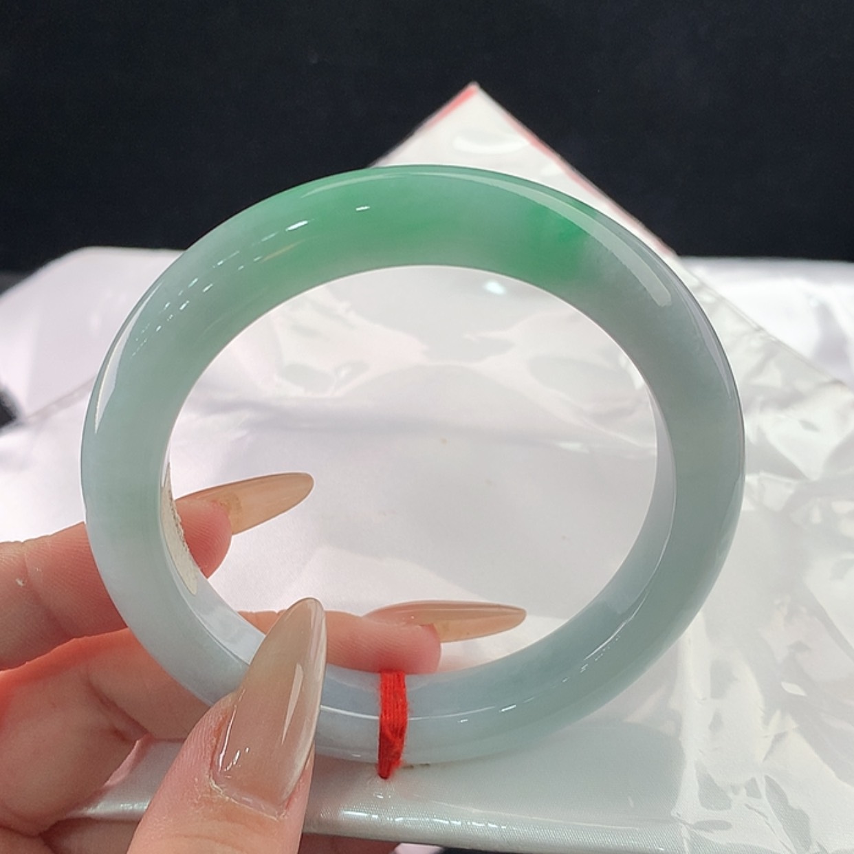 【闪购商品】未镶嵌手镯翡翠60/61