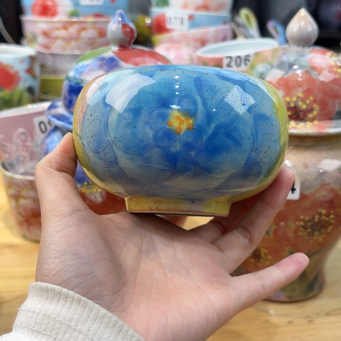 瓷片兔兔咖喱饭好可爱