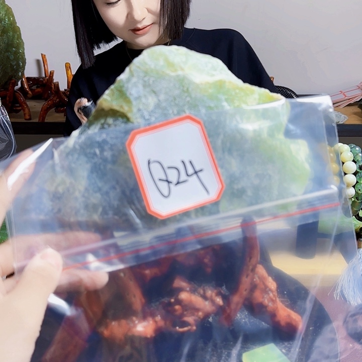 蛇纹石玉未镶嵌岫玉原石好***树