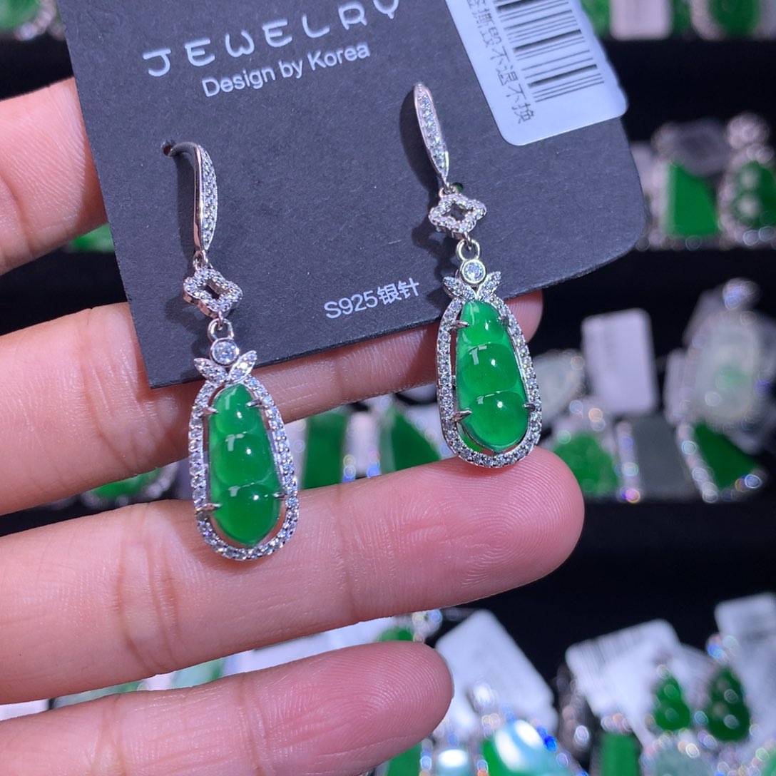 【闪购商品】银S925镶嵌翡翠耳饰