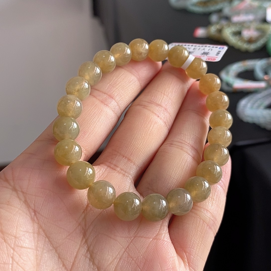 翡翠未镶嵌手链卡8.2