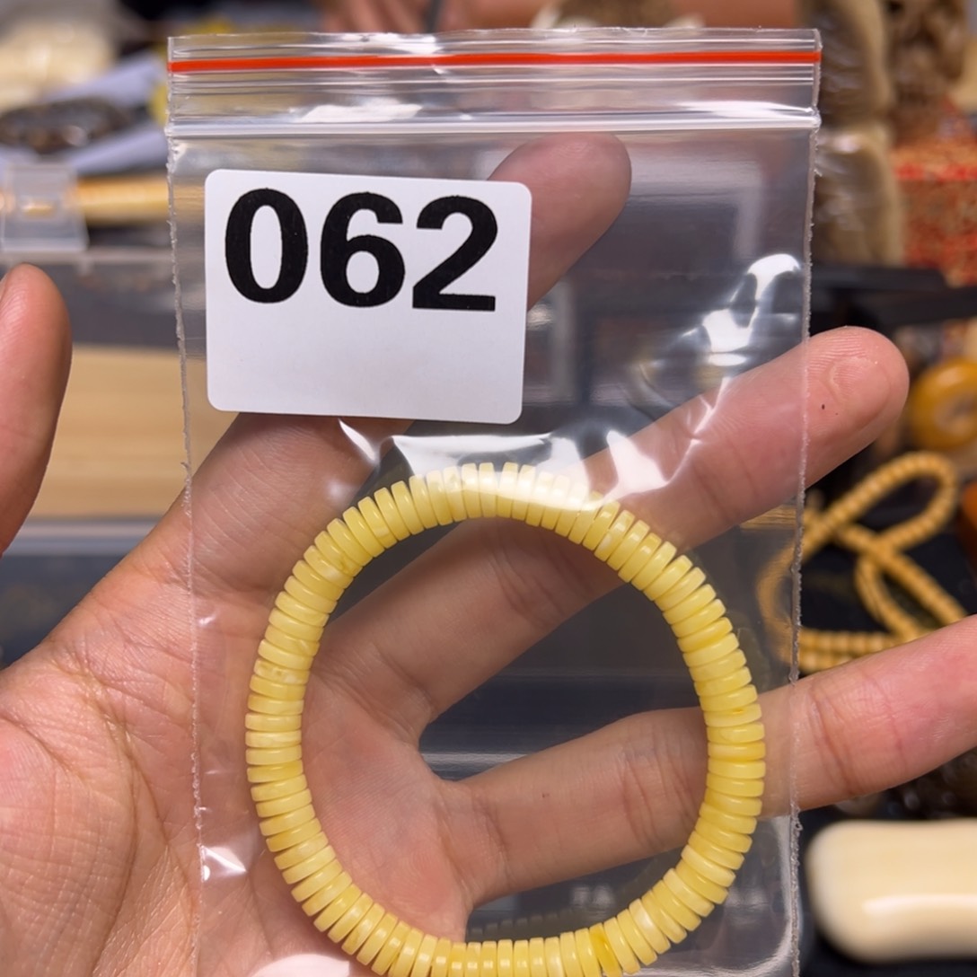 天然猛犸象牙瑕疵品