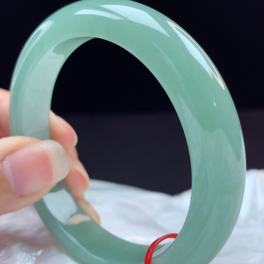 未镶嵌手镯翡翠97032，