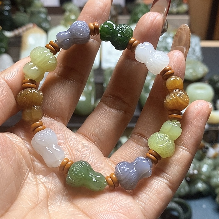 手串未镶嵌和田玉