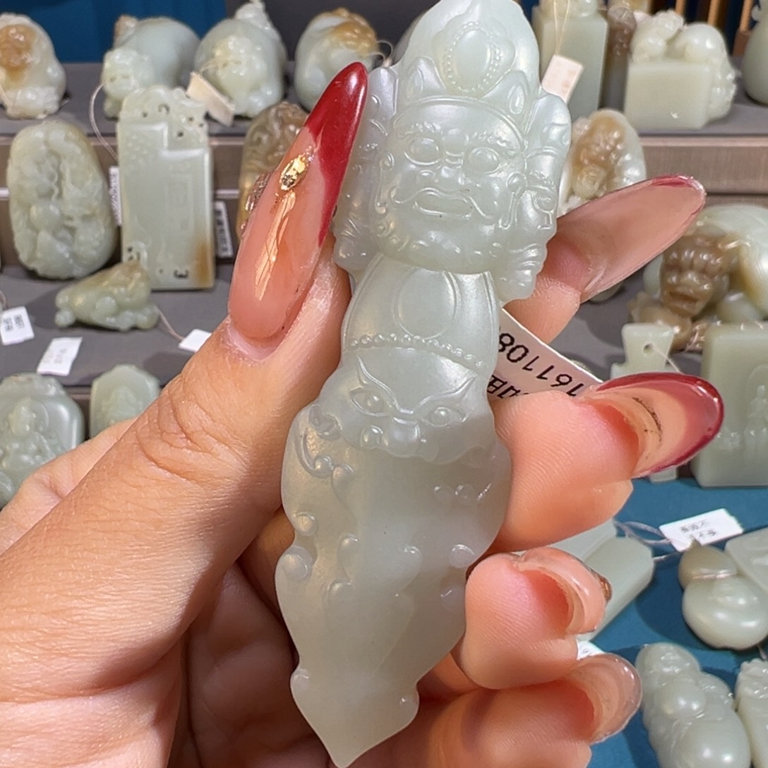 和田玉（糖玉）未镶嵌颈饰