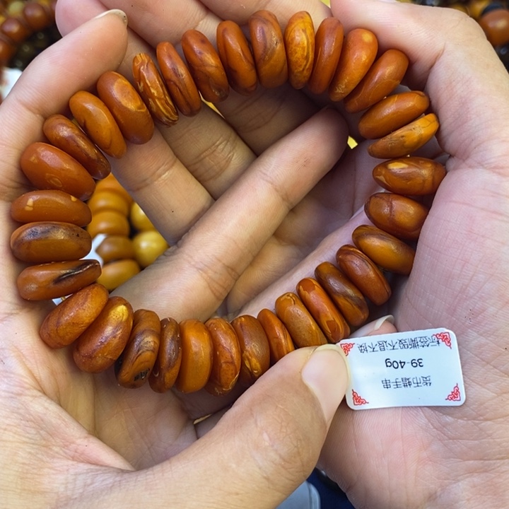 琥珀未镶嵌珠宝奇石